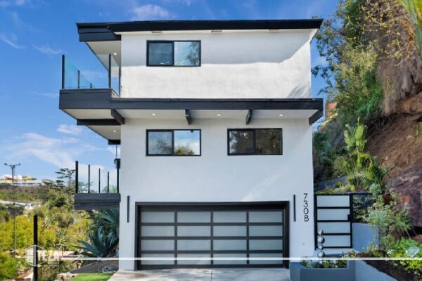 Tezadoor Garage Doors - Gallery