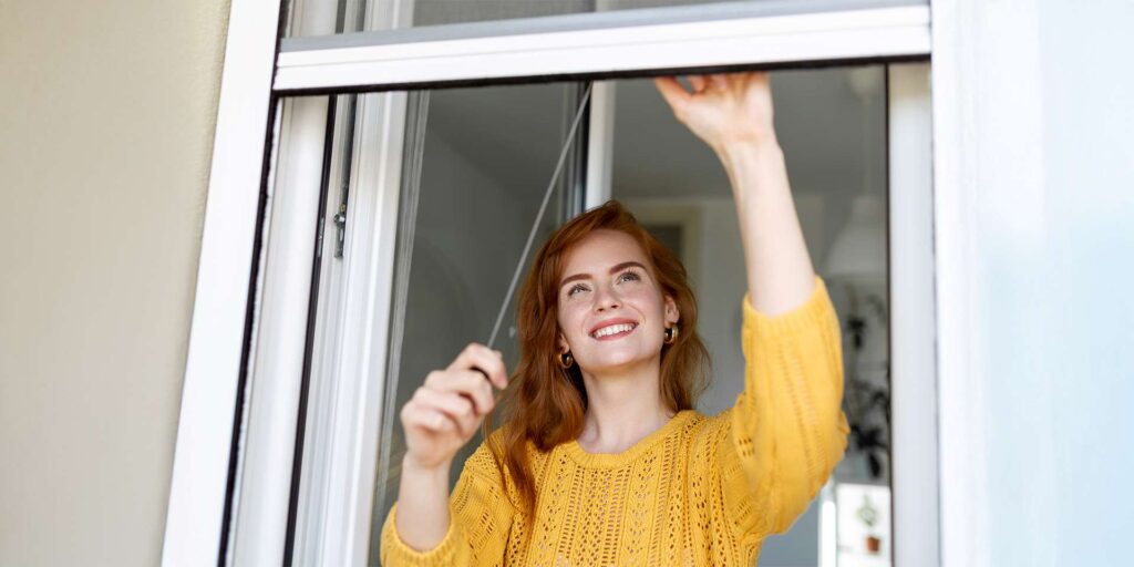 How to Repair an Awning Window?