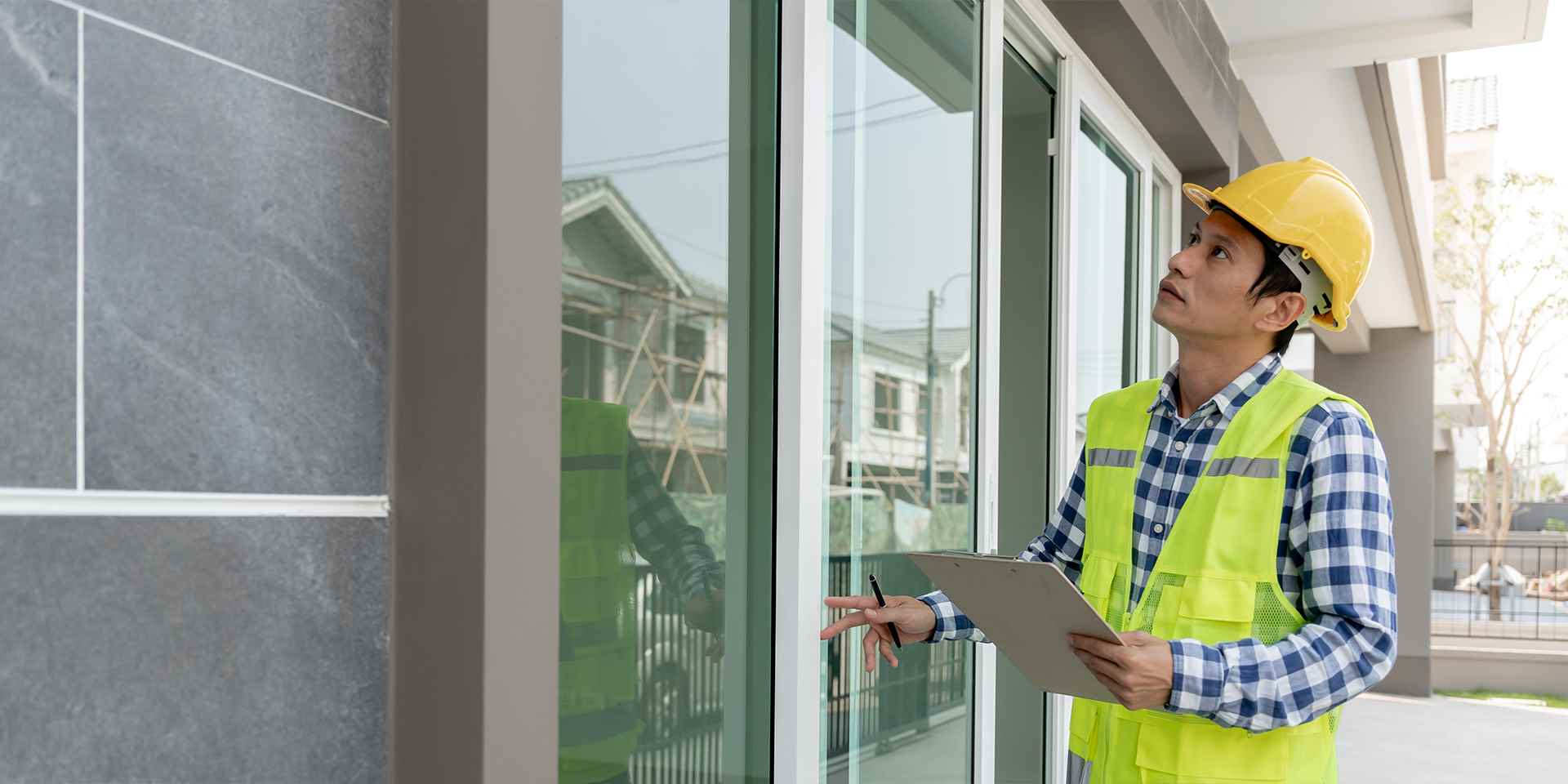 How to Replace a Sliding Screen Door?