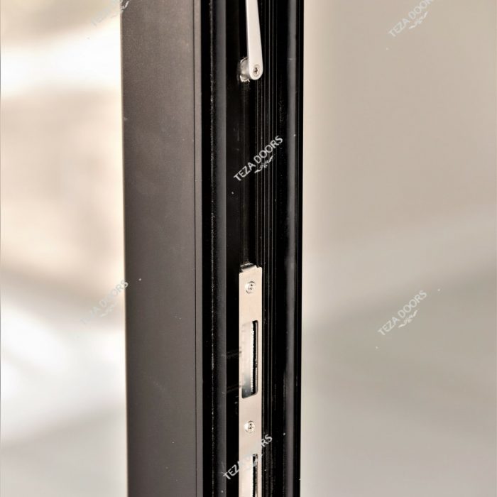 TEZA BIFOLD DOOR 3RD PANEL LOCK